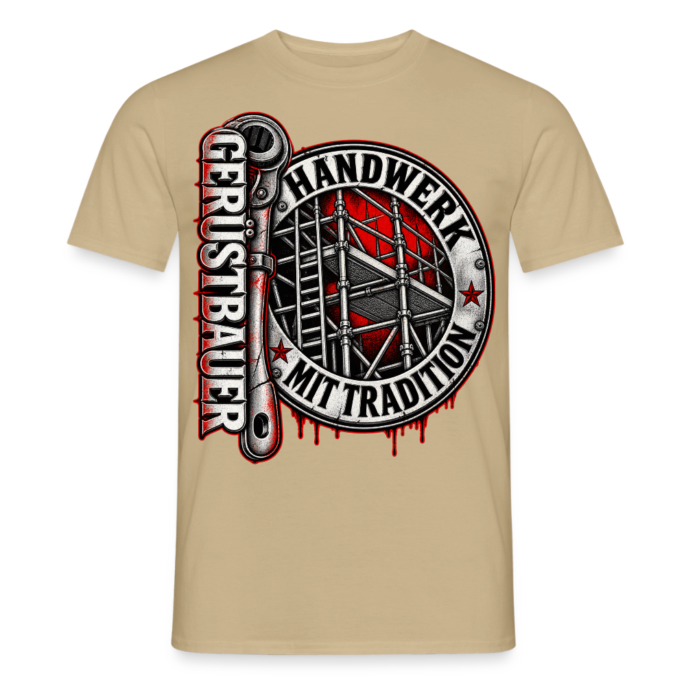 Gerüstbau Handwerk – Gerüstbauer T-Shirt für Männer in Sandbeige: rundes Siegel mit Ratsche, Schriftzug „Gerüstbauer – Handwerk mit Tradition“