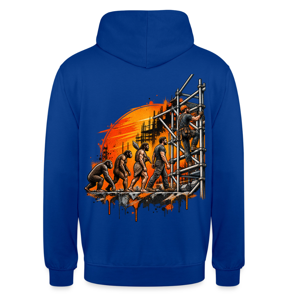 Gerüstbauer Evolution – Gerüstbauer Hoodie in Royalblau, Rückendruck: Evolution vom Affen zum Gerüstbauer, der das Gerüst hochklettert, vor orangem Sonnenuntergang