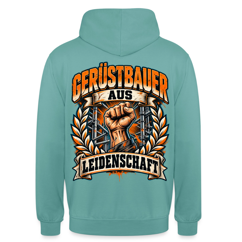 Gerüstbauer aus Leidenschaft – Gerüstbauer Hoodie in Pastelltürkis, Rückendruck: geballte Faust im Lorbeerkranz vor Gerüst, Schriftzug „Gerüstbauer aus Leidenschaft“