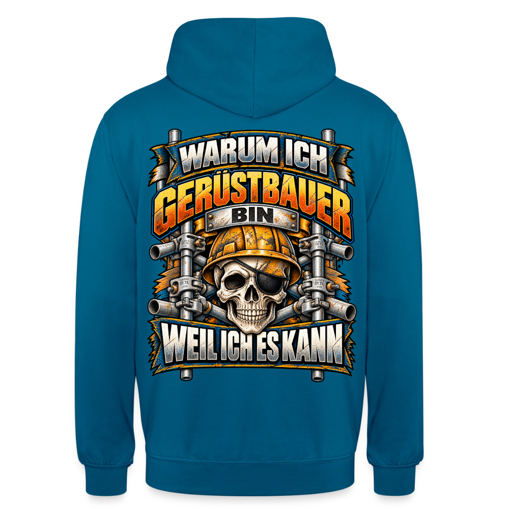 Warum ich Gerüstbauer bin – Gerüstbauer Hoodie in Tiefseeblau, Rückendruck: Totenkopf mit Augenklappe und Helm zwischen Gerüstrohren, Spruch „Warum ich Gerüstbauer bin – weil ich es kann“