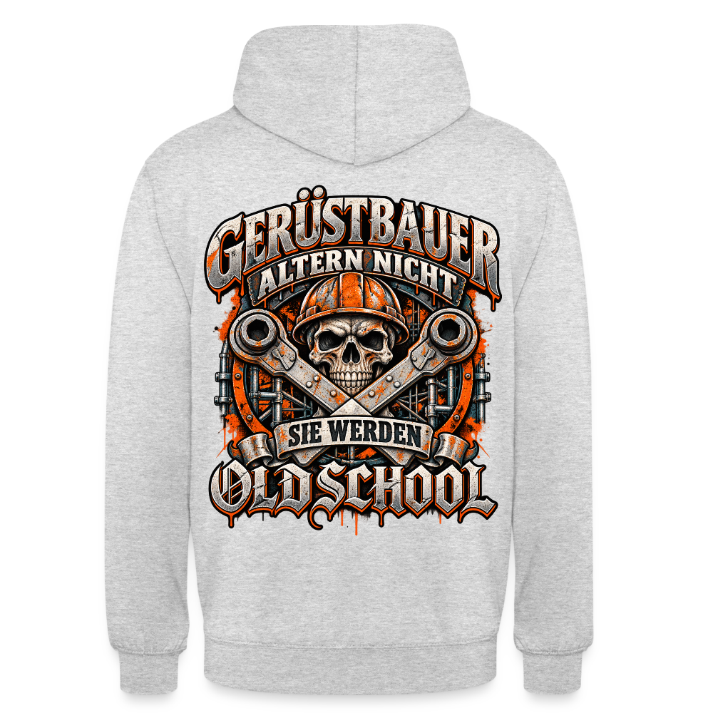 Gerüstbauer altern nicht – Gerüstbauer Hoodie in Hellgrau meliert, Rückendruck: Totenkopf mit Helm vor gekreuzten Ratschen, Spruch „Gerüstbauer altern nicht – sie werden Oldschool“